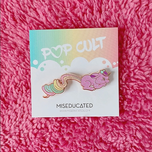 Rainbow Pixietails Lady Lovelylocks Lavender Bunny Pin - Picture 1 of 3